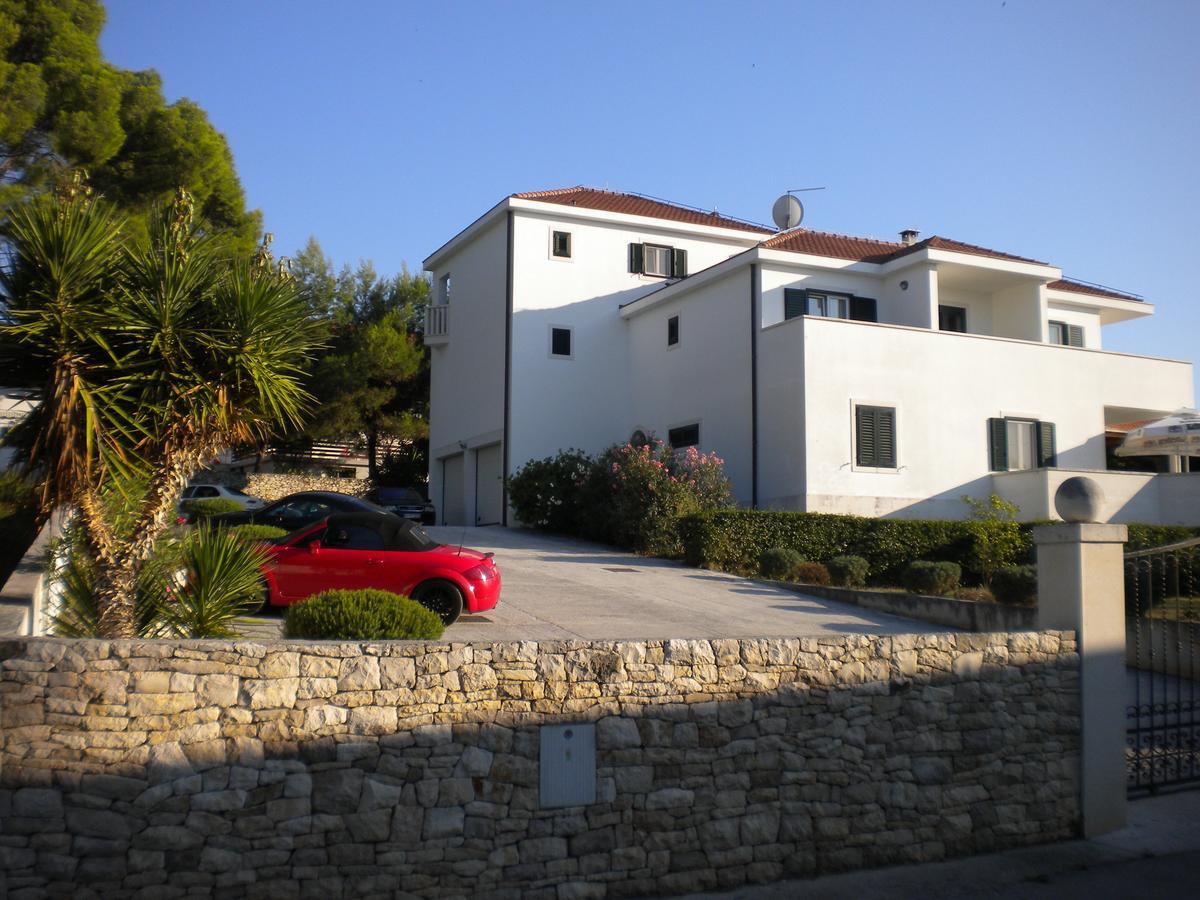Villa Bunta Sutivan Esterno foto